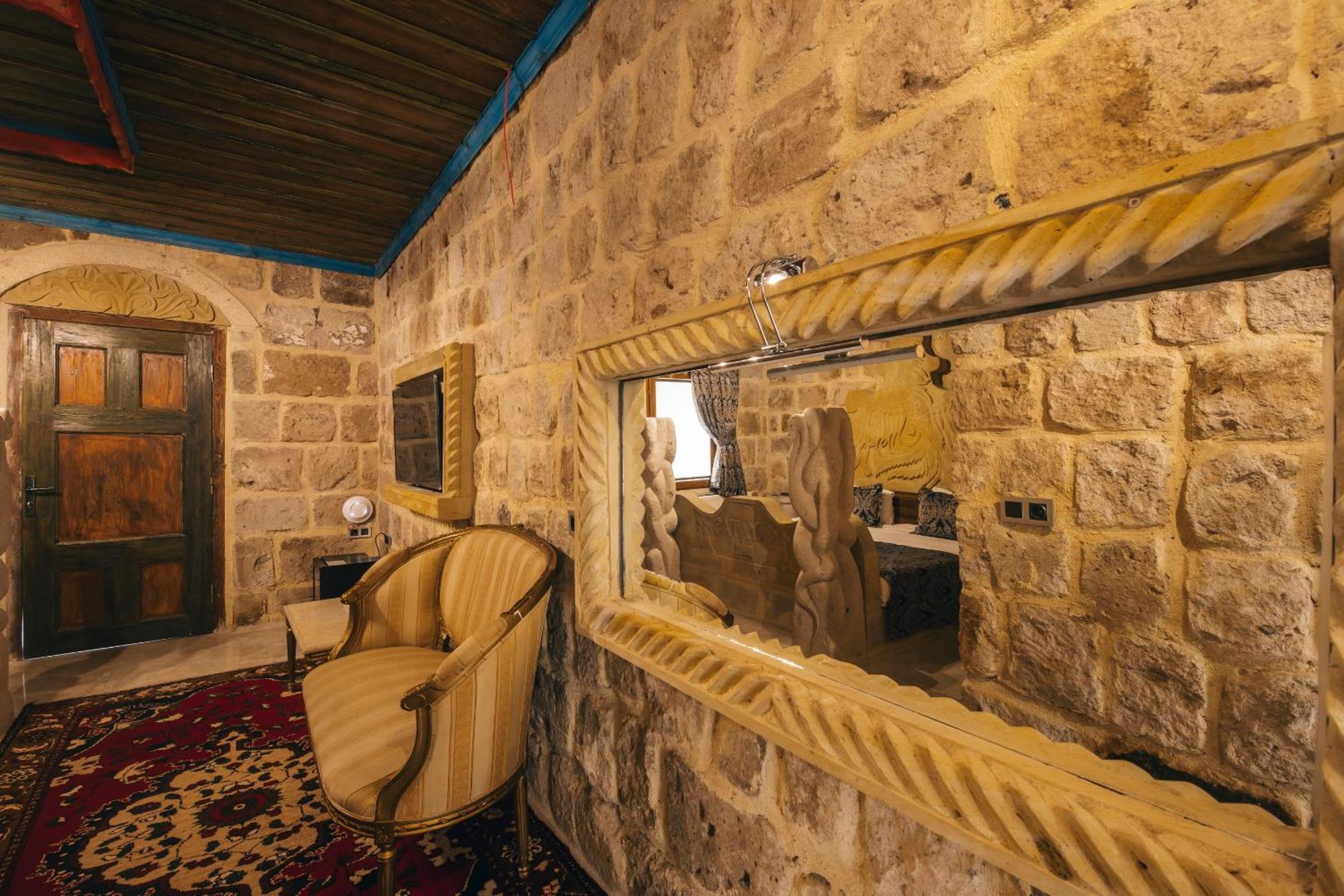 Kayatas Cave Suites Goreme Exterior photo